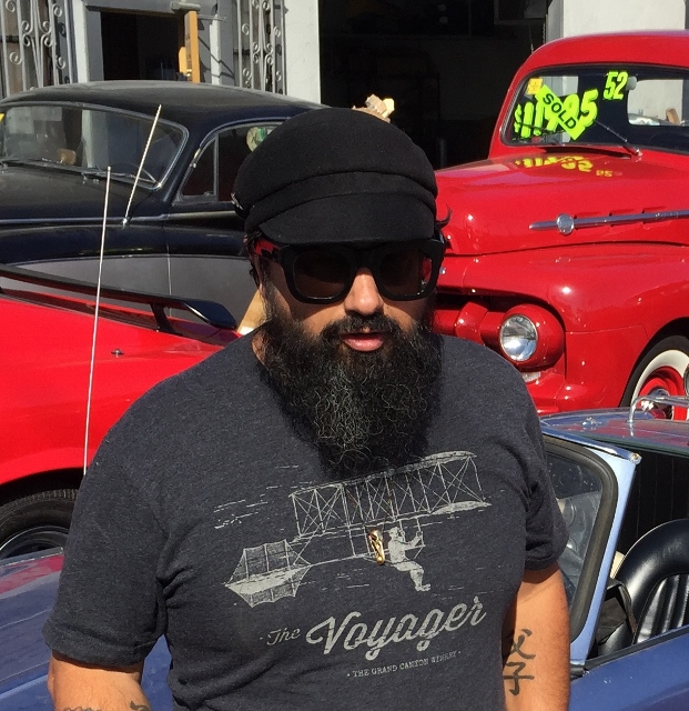 Classic Cars on Venice Blvd. Dennis Buys Cars Video Blog